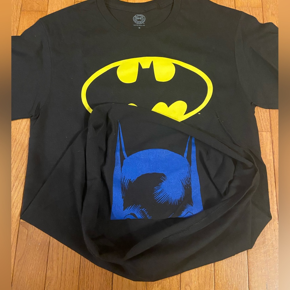 Batman Tee - Picture 2 of 3